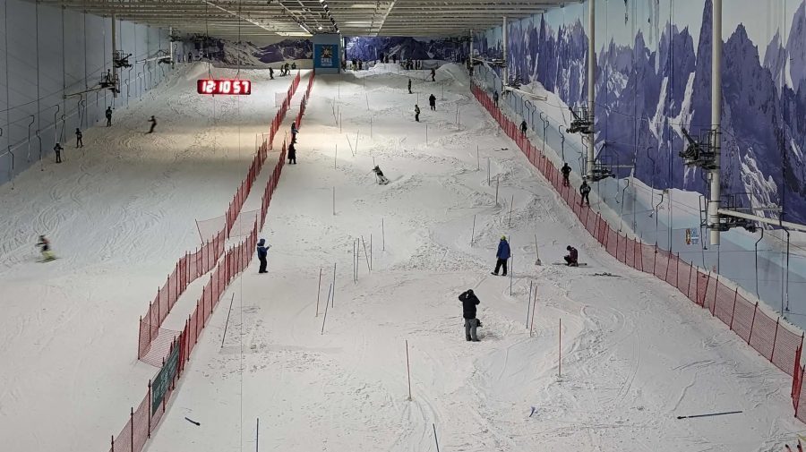 indoor-racing-2048x1542
